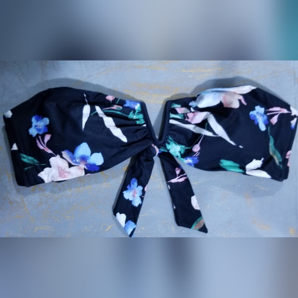 O'Neill Swim Top